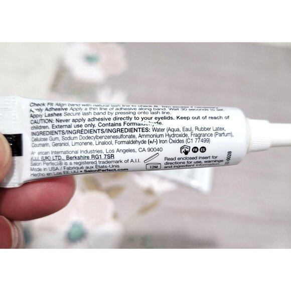 Salon Perfect Get A Grip Strip Lash Adhesive 7g / 0.25 Oz 2 Pack - Picture 4 of 4
